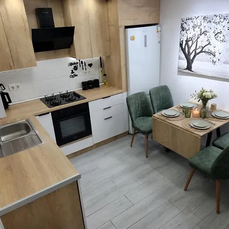 4 Bedroom Flat With Terrace And Hot Tub In Historic Apartmán