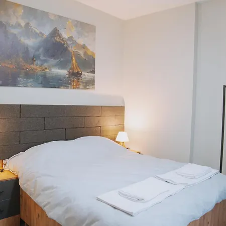 4 Bedroom Flat With Terrace And Hot Tub In Historic *